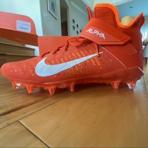 Brand new, never been worn Nike Cleats.